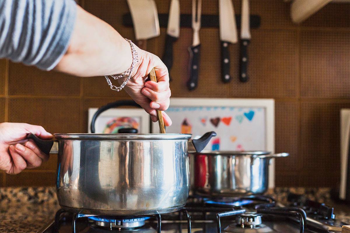 Tips & Tricks to Make Your Life in the Kitchen Easier | starticles